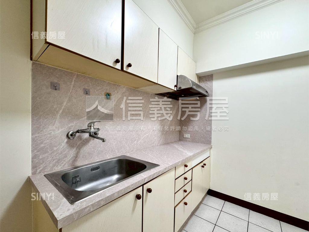 近太原車站低總價店住房屋室內格局與周邊環境