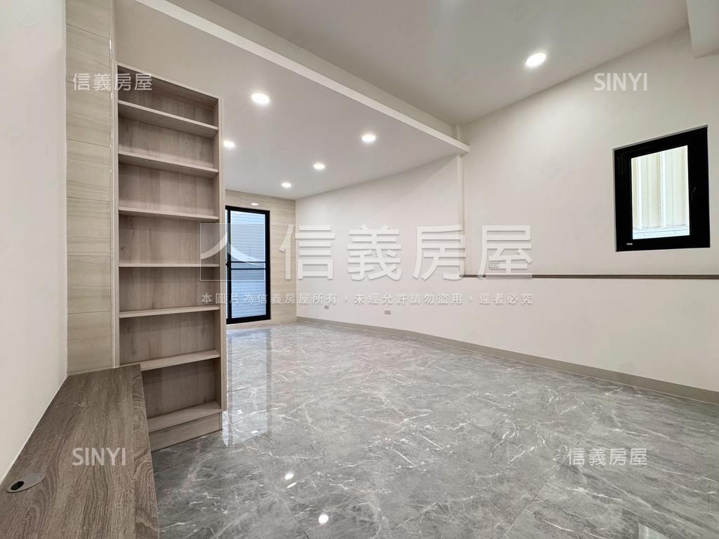 建興學區大面寬整新美透天房屋室內格局與周邊環境