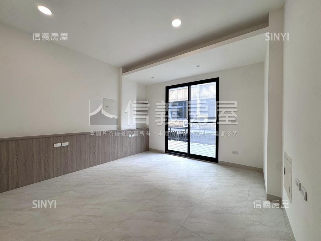 建興學區大面寬整新美透天房屋室內格局與周邊環境