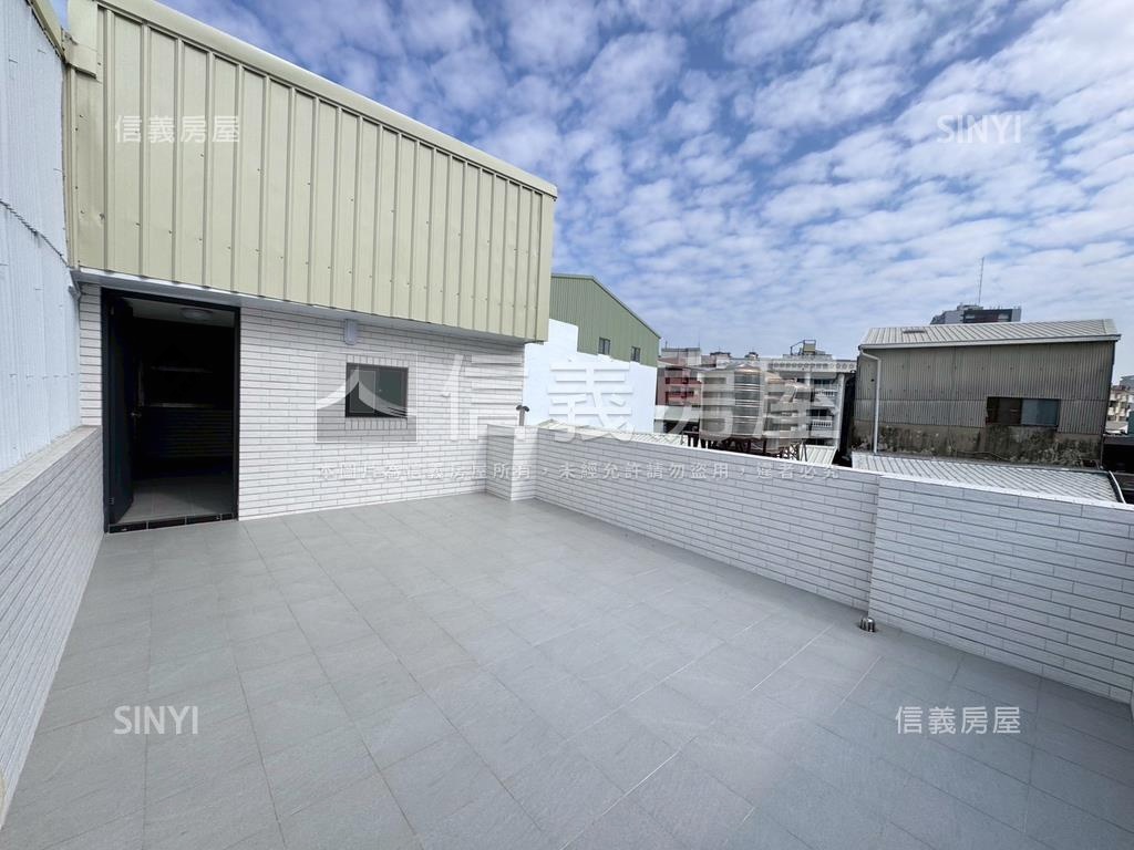 建興學區大面寬整新美透天房屋室內格局與周邊環境