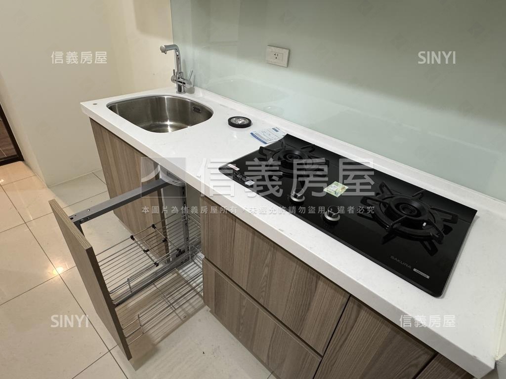 高大特區精選兩房車位房屋室內格局與周邊環境