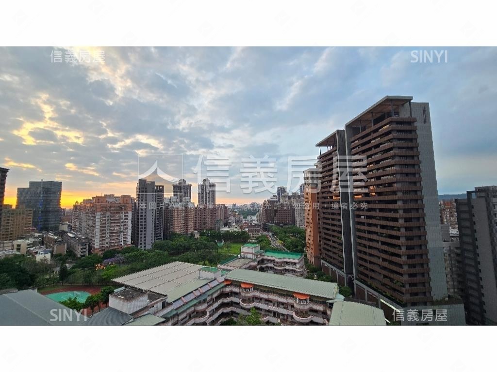 藝文總圖．大清卓越景觀宅房屋室內格局與周邊環境