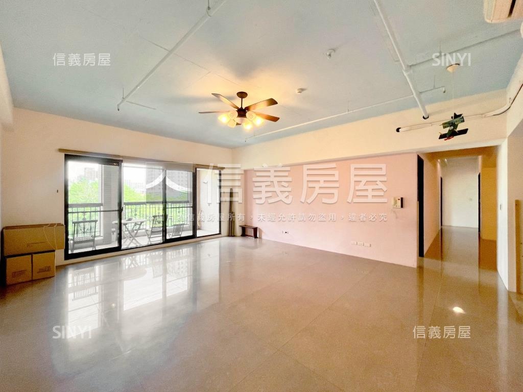 八期樹梢雙主臥三車位房屋室內格局與周邊環境