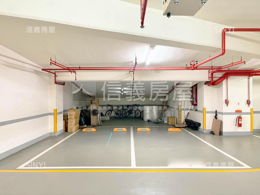 八期樹梢雙主臥三車位房屋室內格局與周邊環境