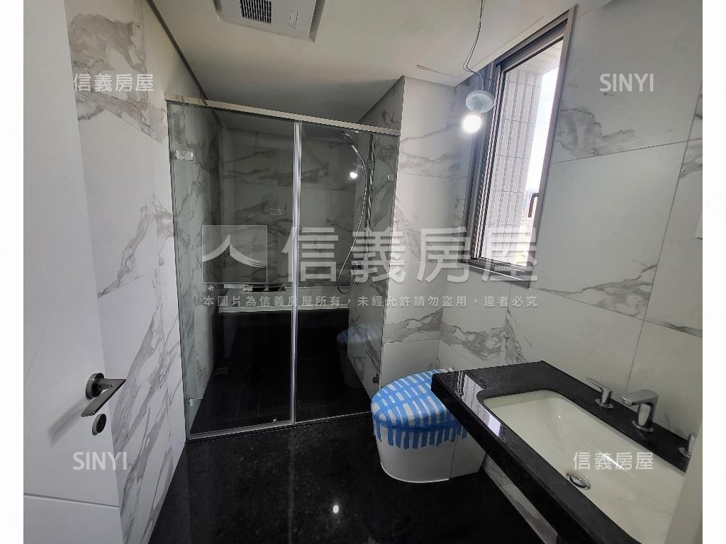 精銳ＳＫＹ－ＯＮＥ房屋室內格局與周邊環境