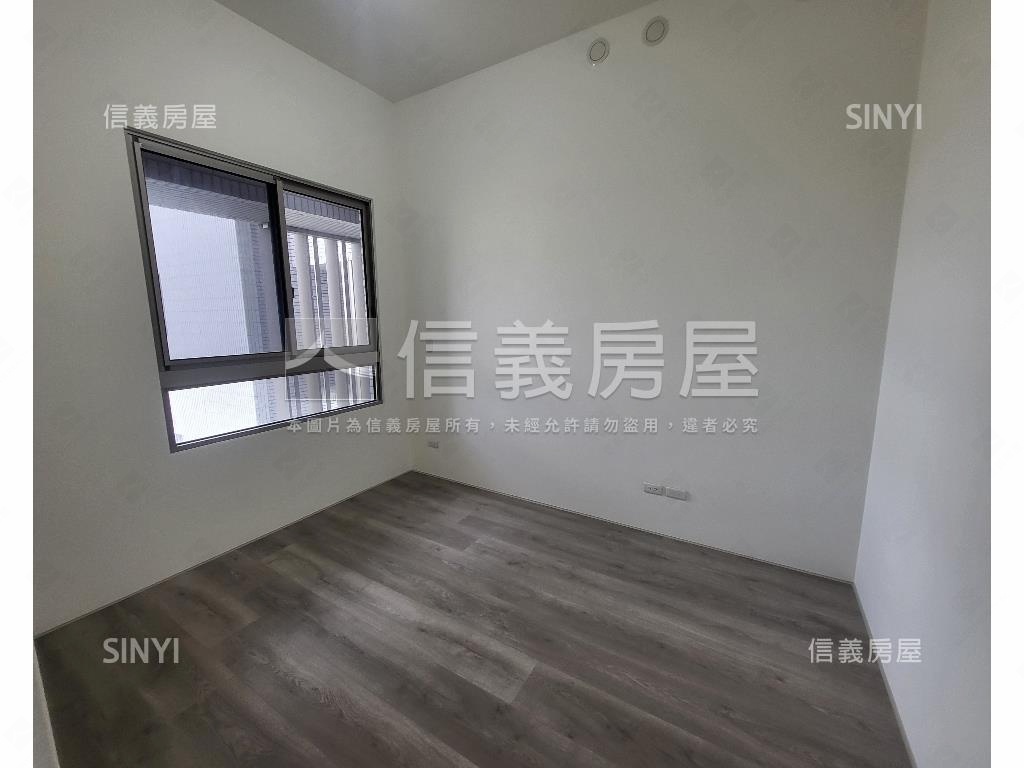 精銳ＳＫＹ－ＯＮＥ房屋室內格局與周邊環境