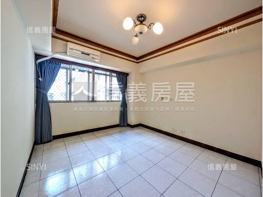 德賢商圈採光大三房＋車位房屋室內格局與周邊環境