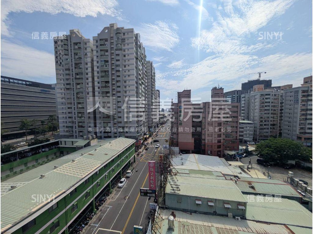 德賢商圈採光大三房＋車位房屋室內格局與周邊環境
