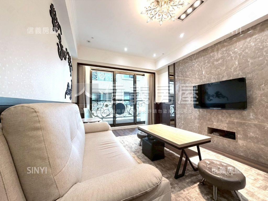 府中．陞月美兩房車位房屋室內格局與周邊環境