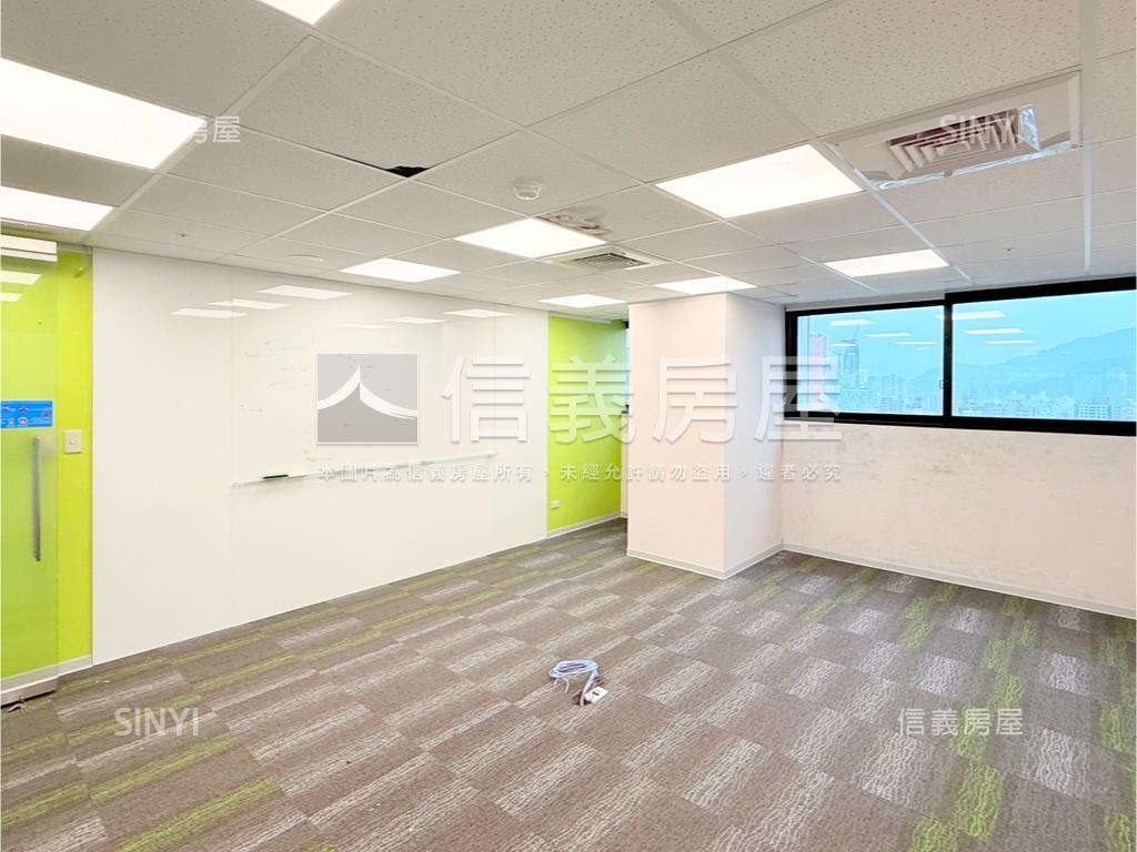 敦化南路凌雲通商景觀辦公房屋室內格局與周邊環境