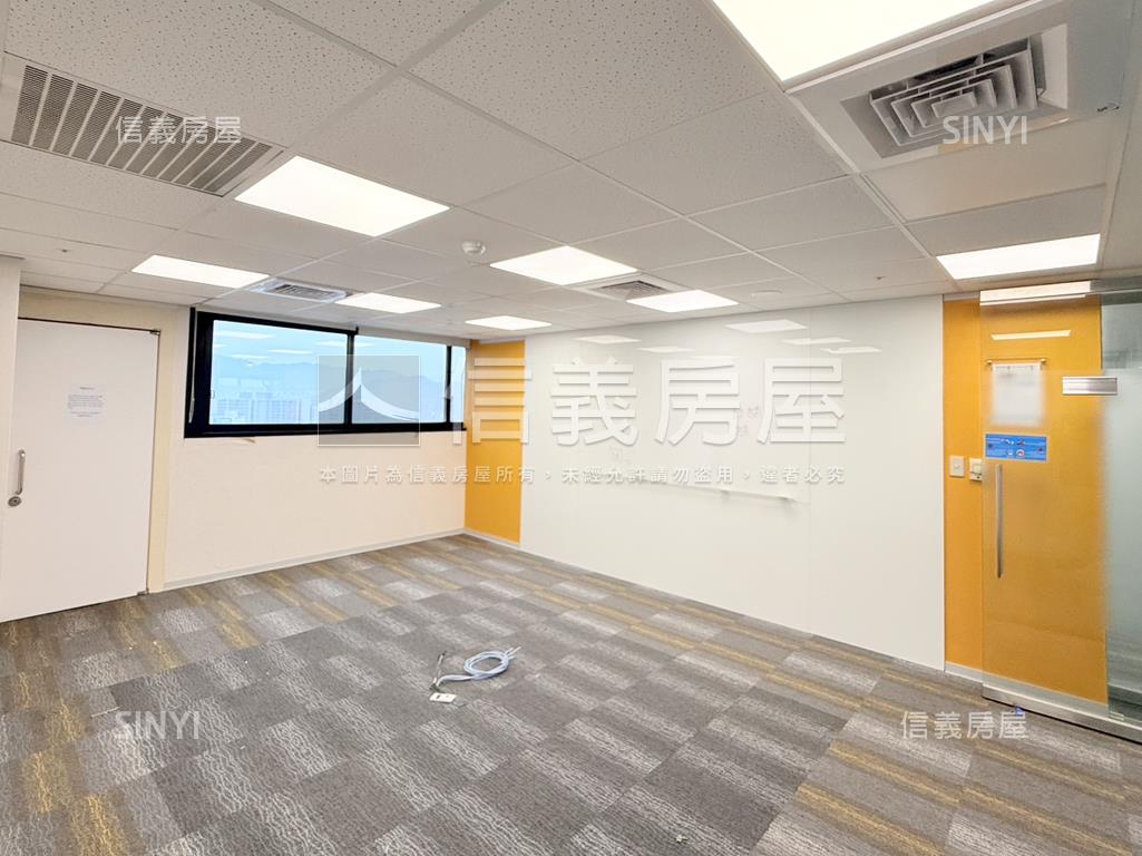 敦化南路凌雲通商景觀辦公房屋室內格局與周邊環境