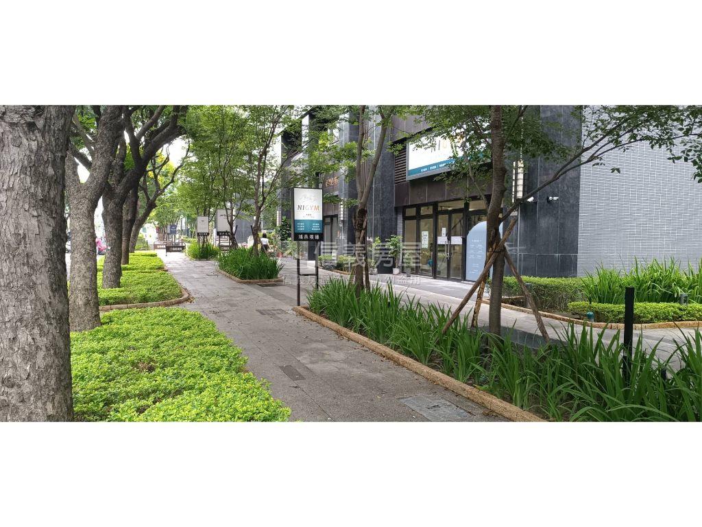 太原店面風華初現房屋室內格局與周邊環境