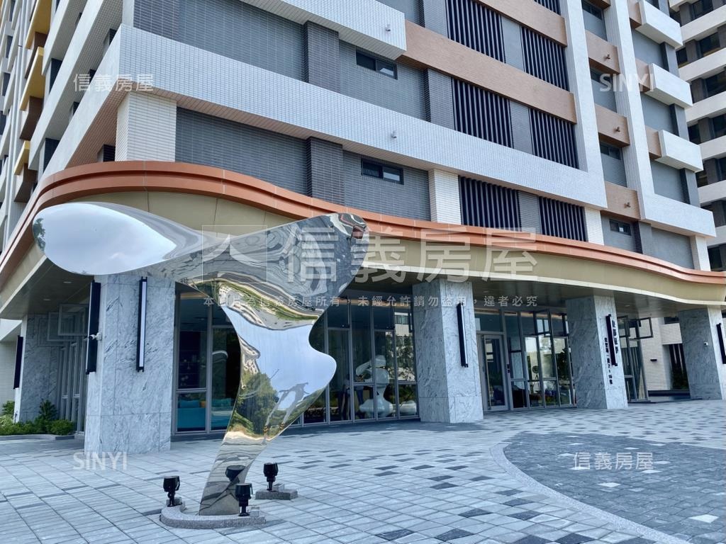 南台副都心邊間三房平車房屋室內格局與周邊環境