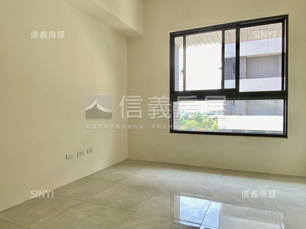 南台副都心邊間三房平車房屋室內格局與周邊環境