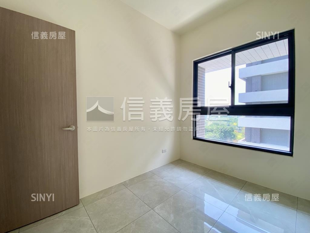 南台副都心邊間三房平車房屋室內格局與周邊環境