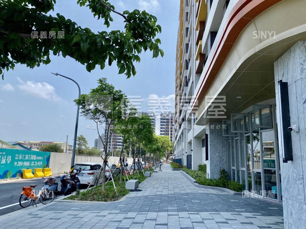 南台副都心邊間三房平車房屋室內格局與周邊環境