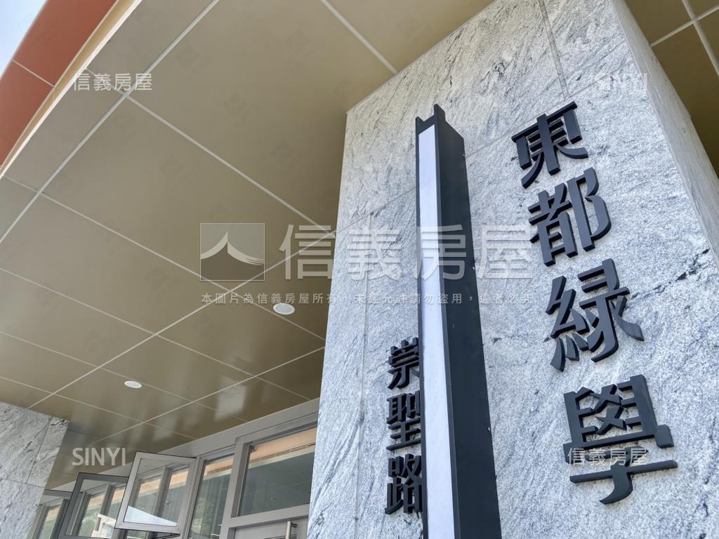 南台副都心邊間三房平車房屋室內格局與周邊環境