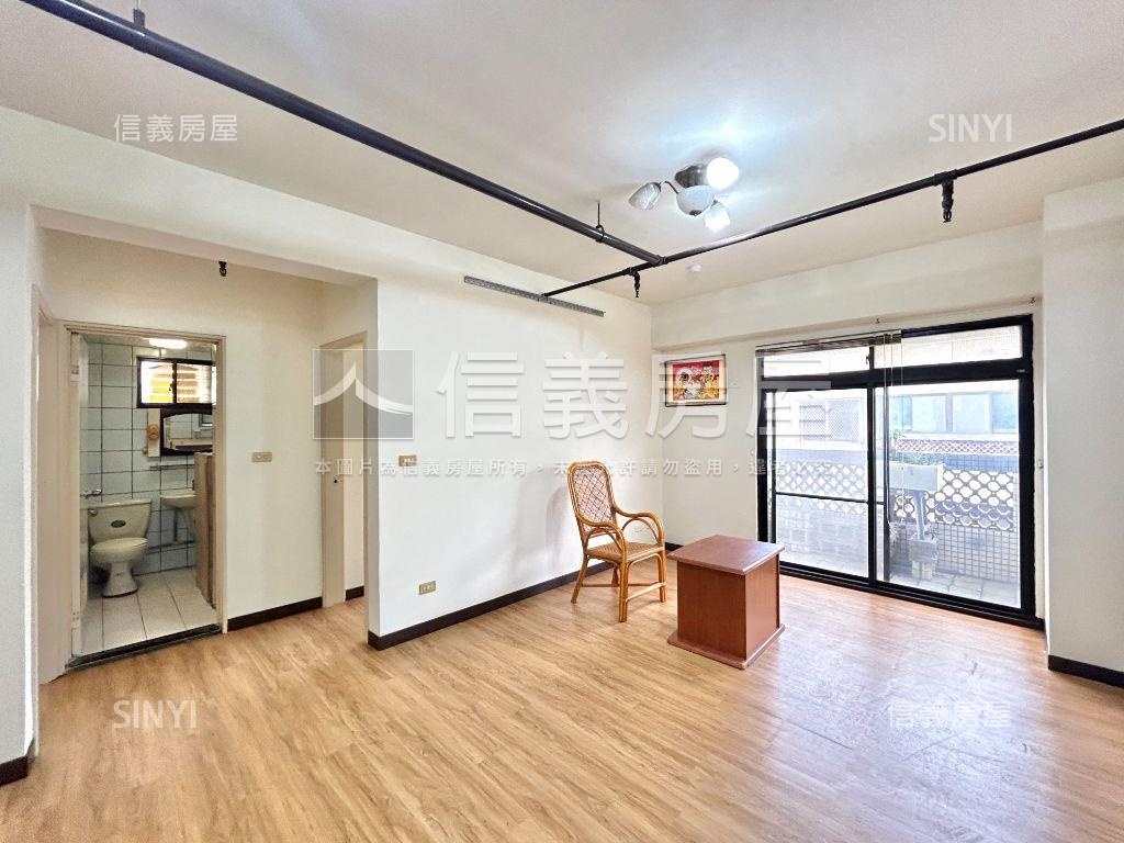 總價首購族國安國宅房屋室內格局與周邊環境