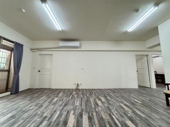 陽光華廈三房平車