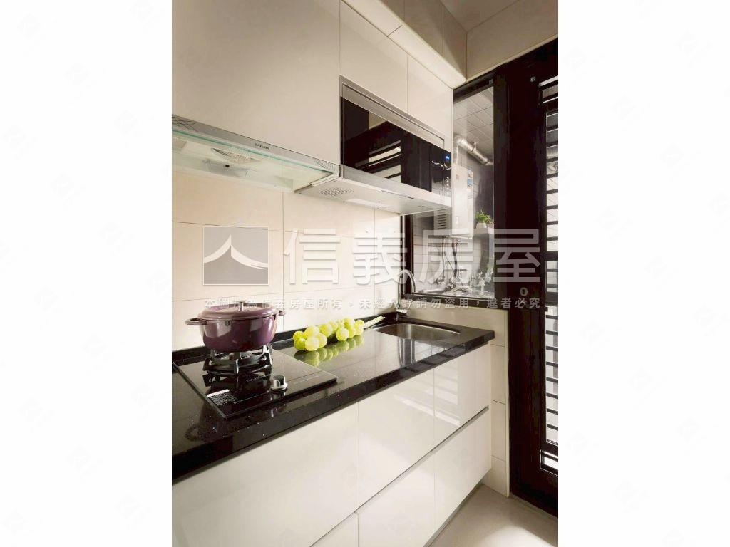 府中捷運精品美宅房屋室內格局與周邊環境