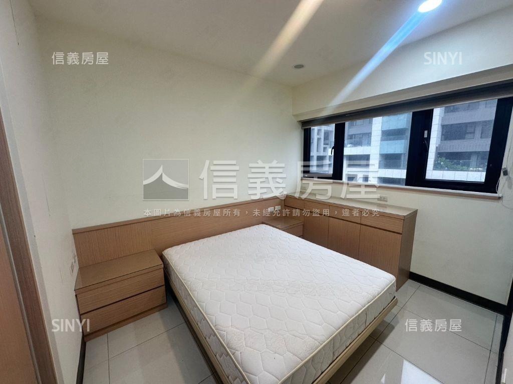 宏盛新世界３房居家好屋房屋室內格局與周邊環境