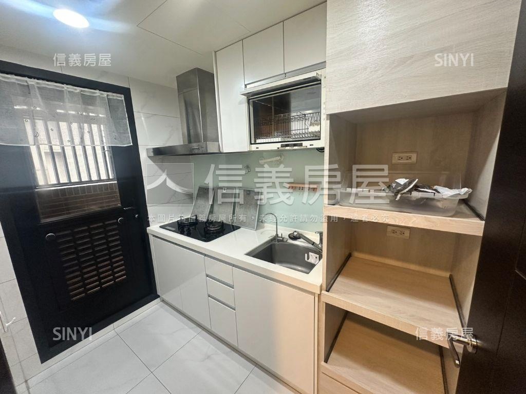 宏盛新世界３房居家好屋房屋室內格局與周邊環境