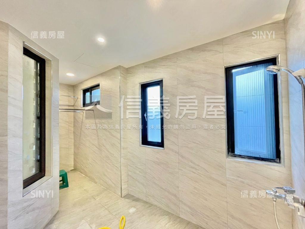 海前重劃區傳統裝潢車墅房屋室內格局與周邊環境