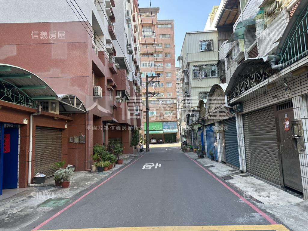 鼎山雙衛浴開窗美三房房屋室內格局與周邊環境