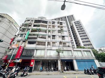 捷運新埔站正馬路金店