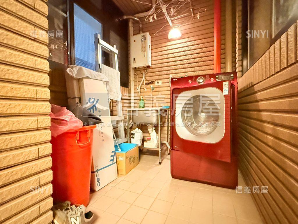 國際館朝南花園靜謐４房房屋室內格局與周邊環境