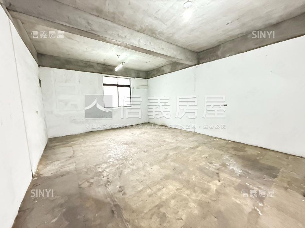 樹林中正路路邊土地房屋室內格局與周邊環境