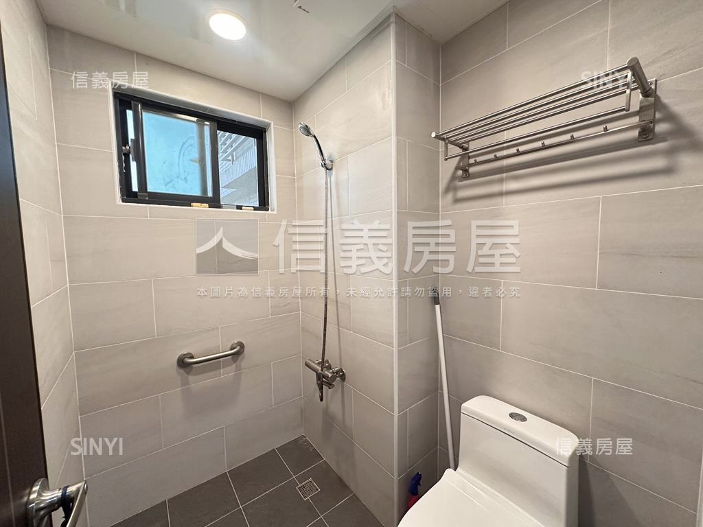 陽光ＰＡＲＫ漂亮小宅房屋室內格局與周邊環境