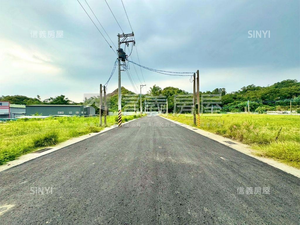 大社觀音山都內方正中農地房屋室內格局與周邊環境