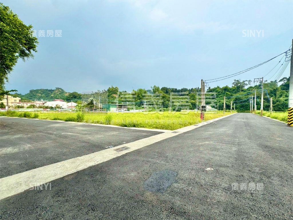 大社觀音山都內方正中農地房屋室內格局與周邊環境