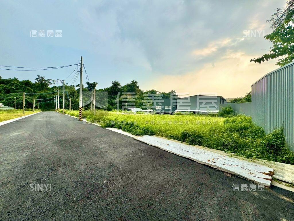 大社觀音山都內方正中農地房屋室內格局與周邊環境