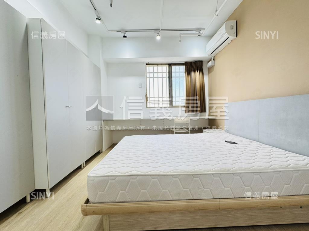 面文昌國小靓三房有車位房屋室內格局與周邊環境