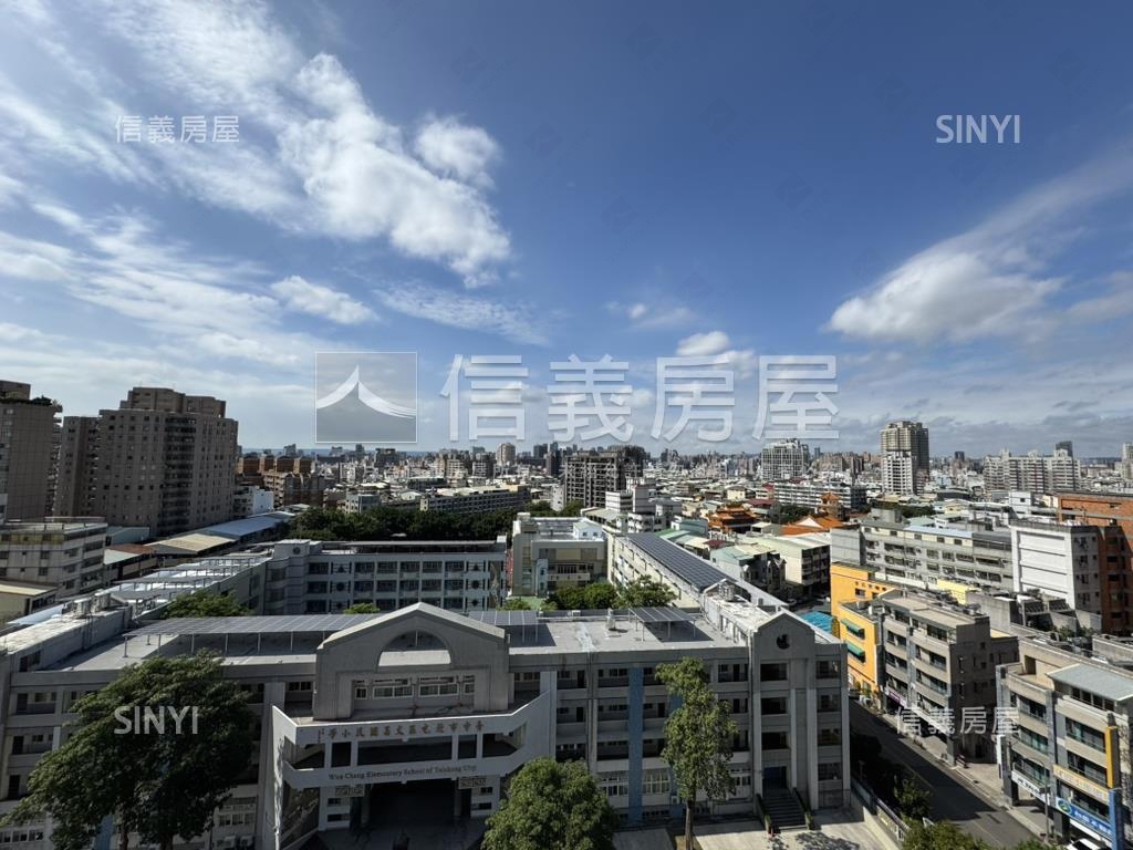 面文昌國小靓三房有車位房屋室內格局與周邊環境