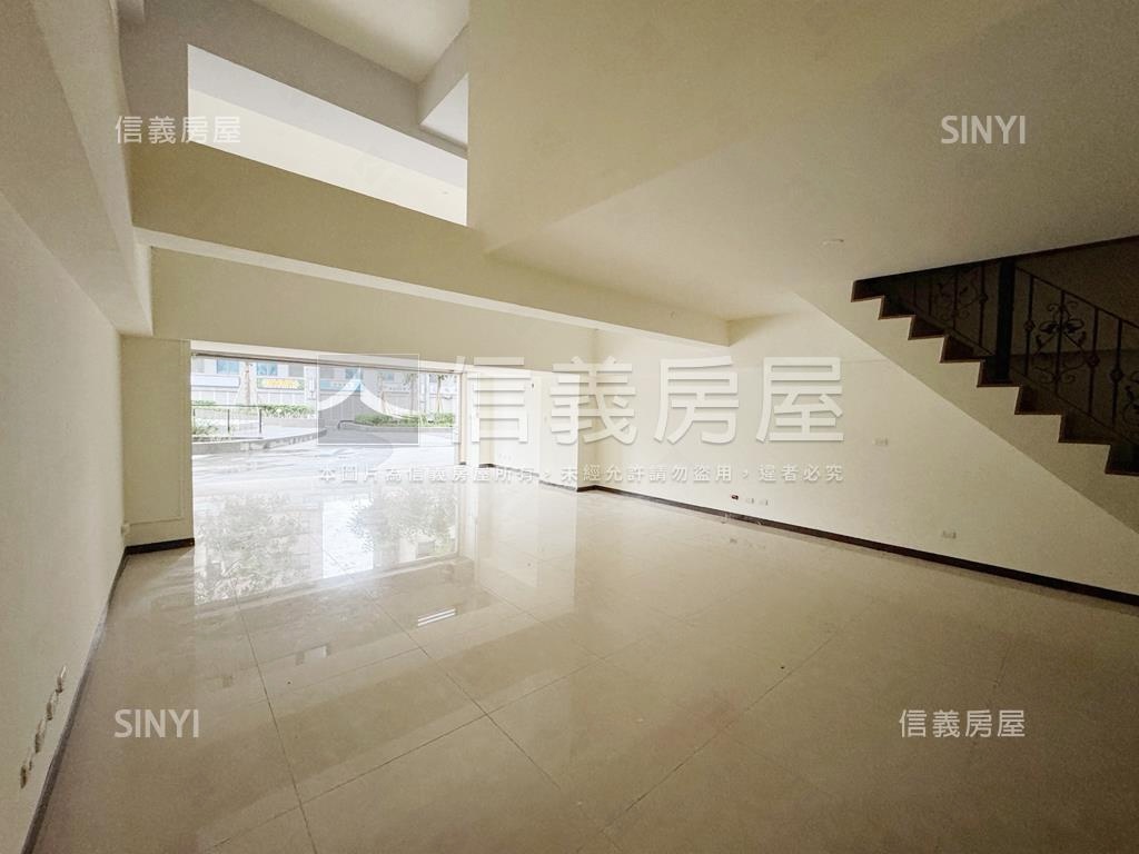 限時下殺搶手金店面房屋室內格局與周邊環境