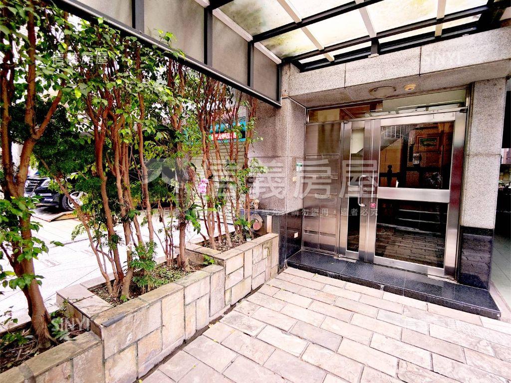 東門捷運臨沂風華鋼骨平車房屋室內格局與周邊環境