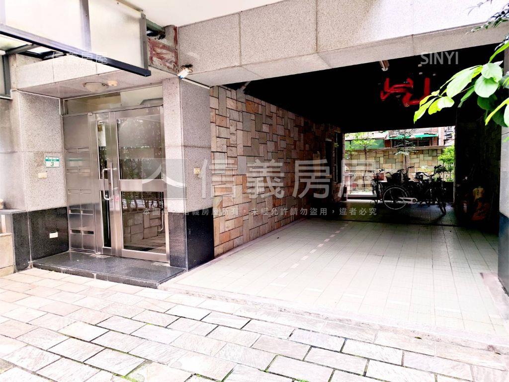 東門捷運臨沂風華鋼骨平車房屋室內格局與周邊環境