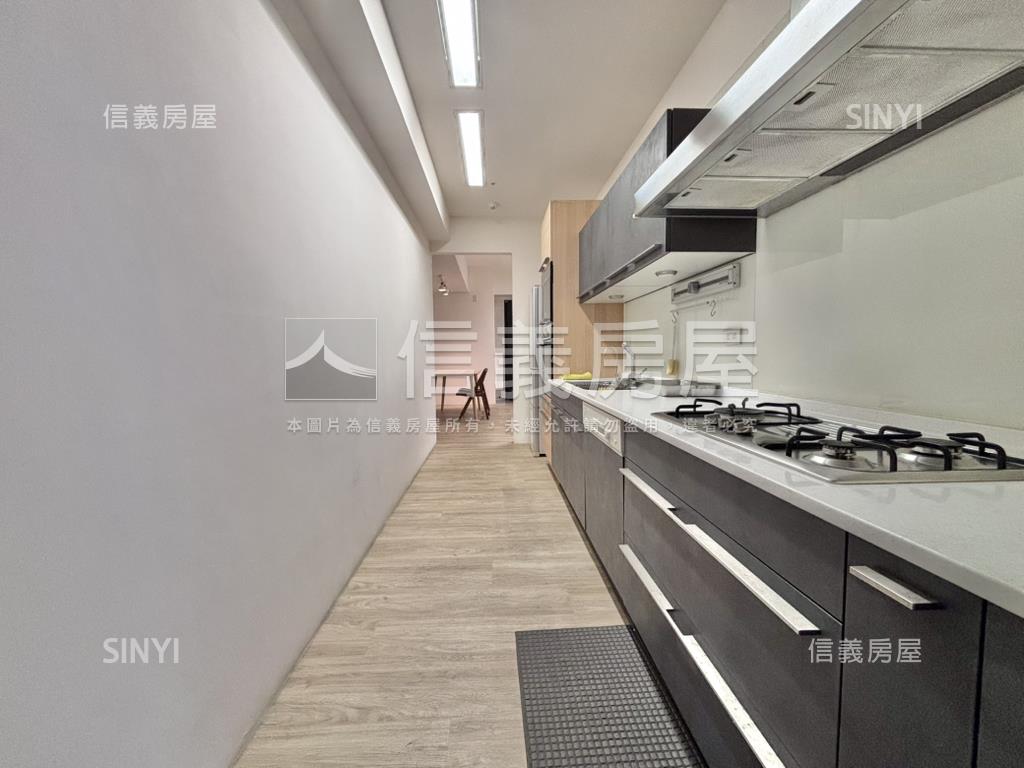堅山森朵質感三房平車房屋室內格局與周邊環境