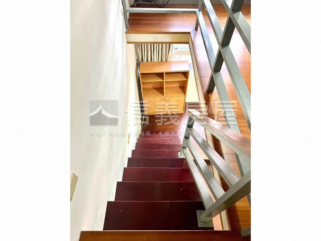 低總價博愛街高樓採光套房房屋室內格局與周邊環境