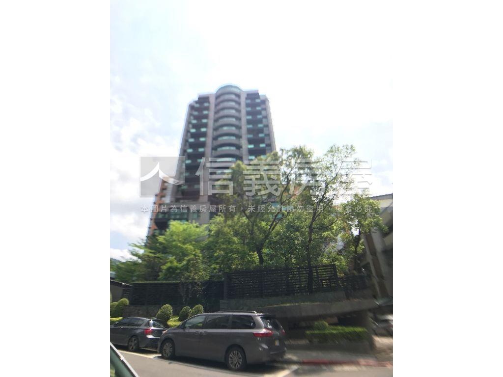 奧之細道車位房屋室內格局與周邊環境