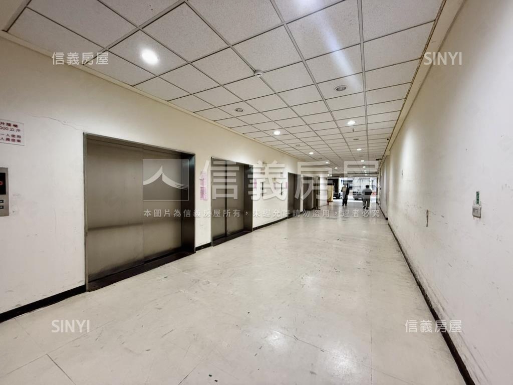 大來經貿邊間廠辦雙車位房屋室內格局與周邊環境
