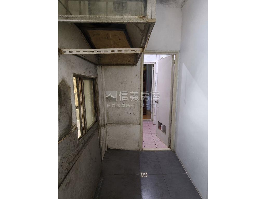 民富國小旁高ＣＰ值好案房屋室內格局與周邊環境