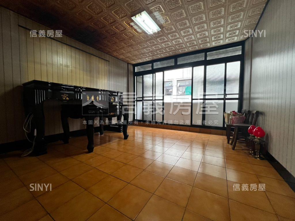 長興街透天房屋室內格局與周邊環境