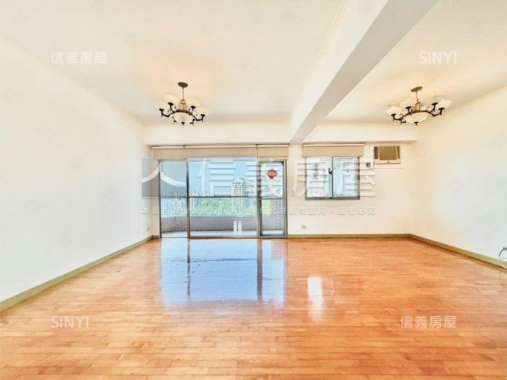 新坡藍天大地山景慢居房屋室內格局與周邊環境