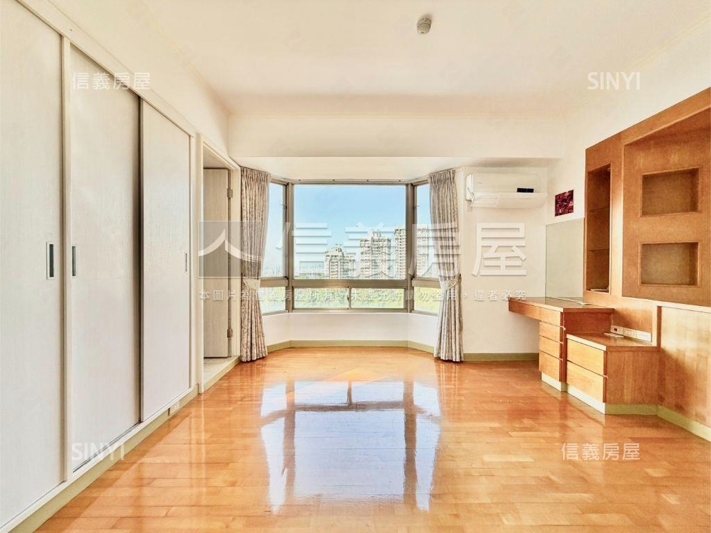 新坡藍天大地山景慢居房屋室內格局與周邊環境