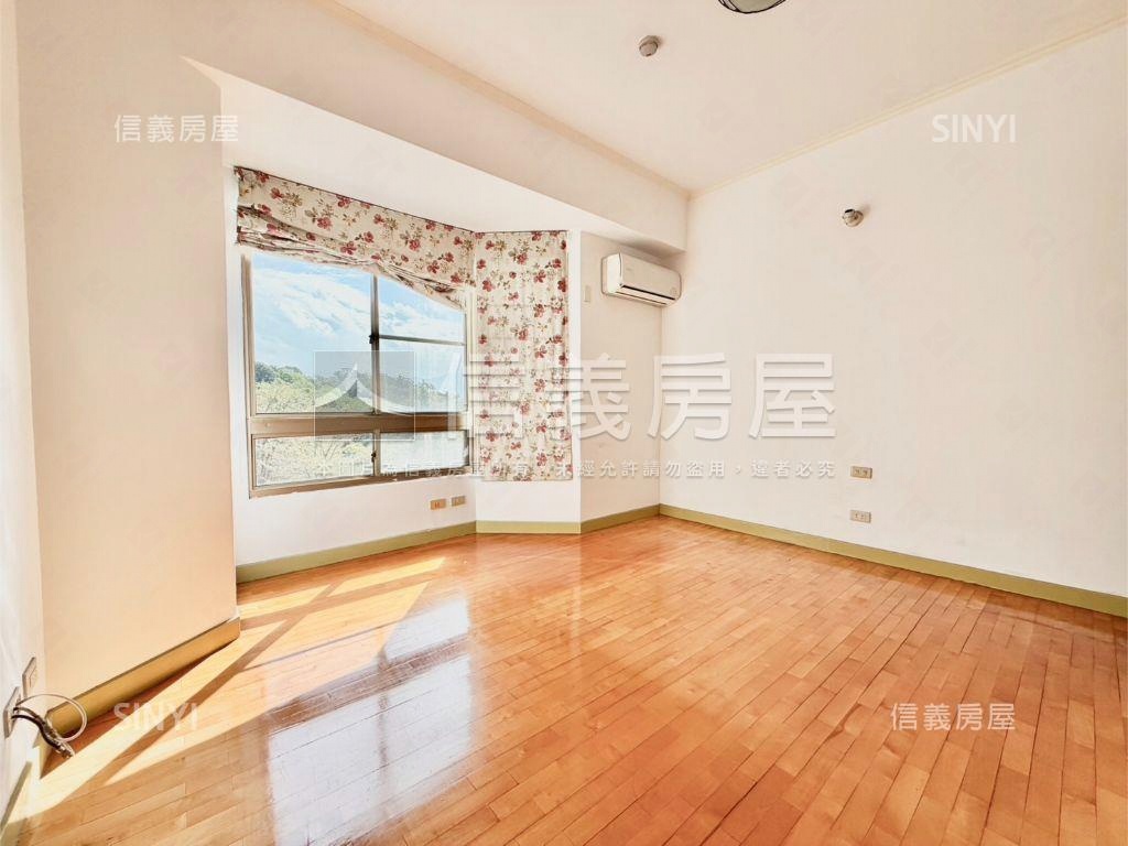 新坡藍天大地山景慢居房屋室內格局與周邊環境