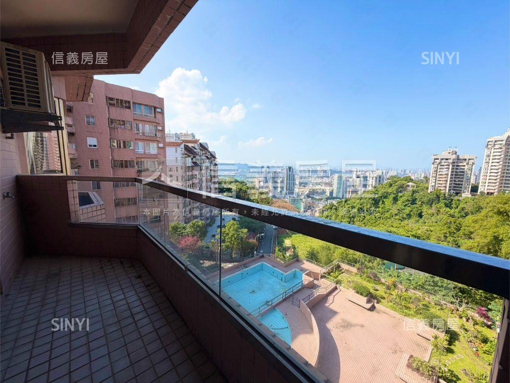 新坡藍天大地山景慢居房屋室內格局與周邊環境